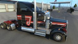 Íme a legendás Kenworth W900-as centenáriumi kiadása - egyedi festés, feliratozás, piros alváz, , Kenworth 100 feliratok a kasznin és a kipufogókon, miegymás...